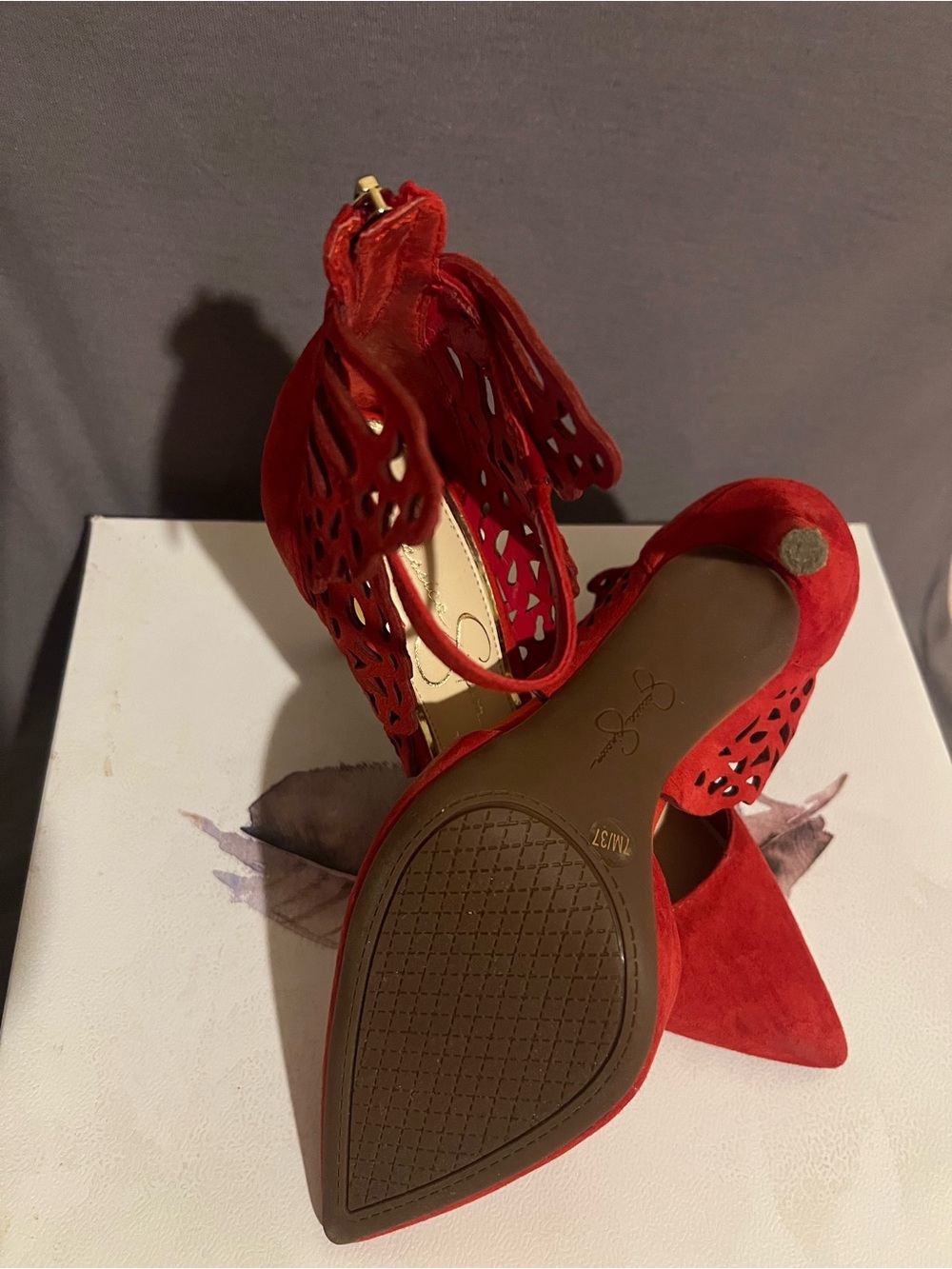 Jessica Simpson Red Suede Pointed-Toe Heels with Laser-Cut Wing Ankle Detail - Picture 2 of 3